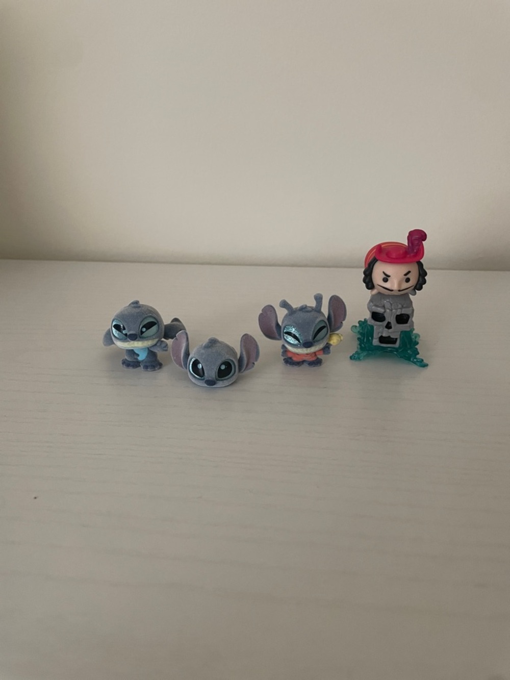 Stitch doorables  set with Captain Hook Tsum Tsum